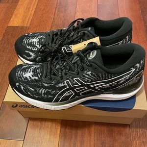 ASICS Gel- Cumulus Womens Running shoes size 6.5